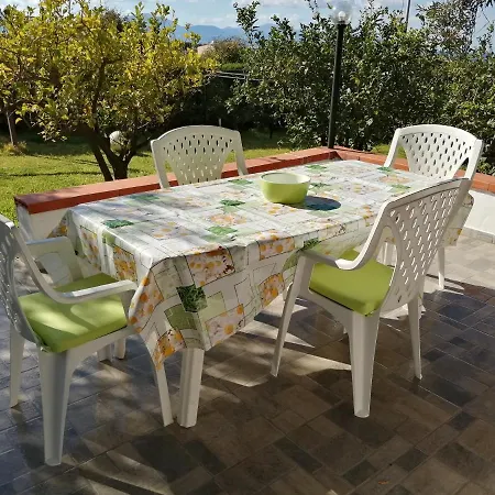 Casa vacanze Daisy Trappeto (Sicily)